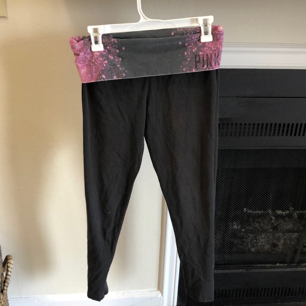 Victoria’s Secret PINK yoga pants